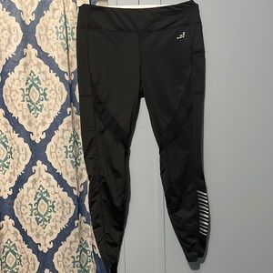 Bcg running yoga pants size Large with pockets